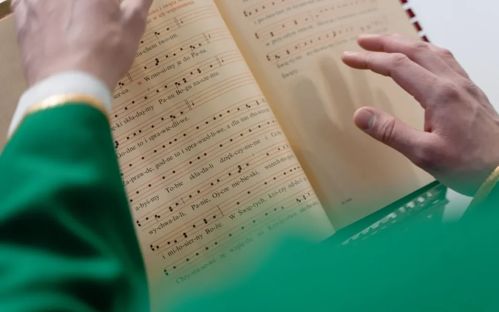 Kiedy w roku liturgicznym odmawia się litanie maryjne?