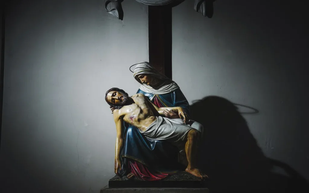 Które sanktuarium Matki Bożej Królowej Polski wybrać?